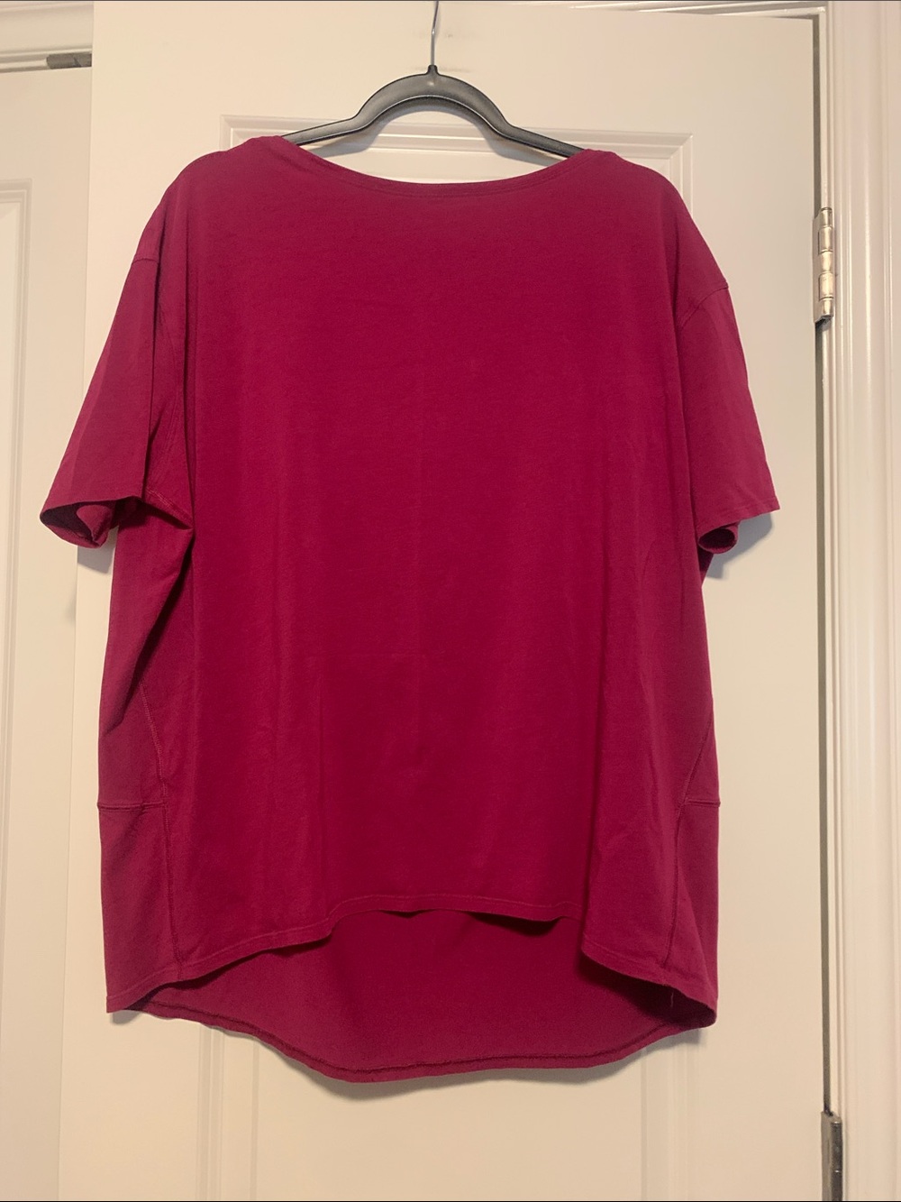 Lululemon Back in Action Tee, Sz 12
Good Condition